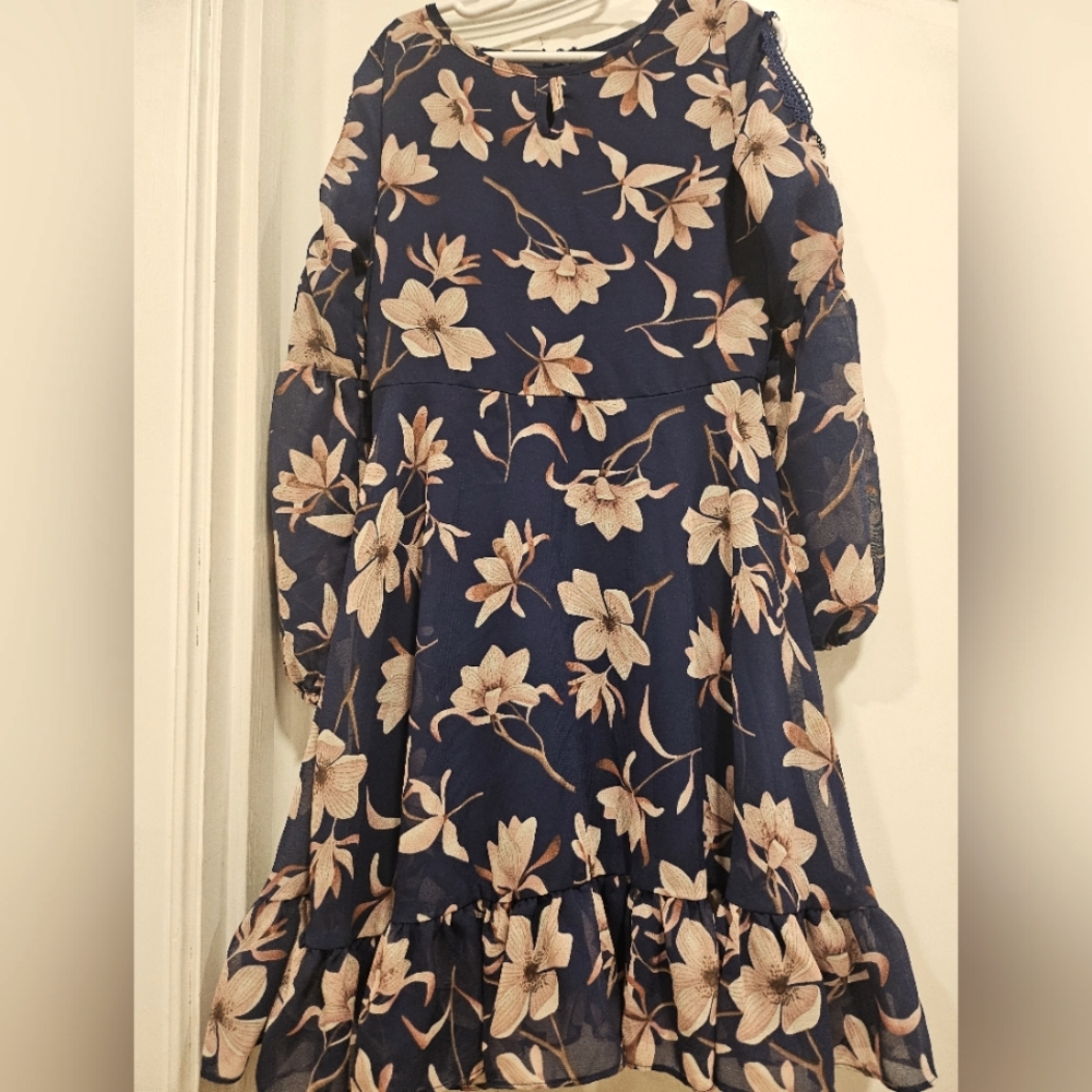 Blush Floral Navy Dress with Ruffle Hem Size 10